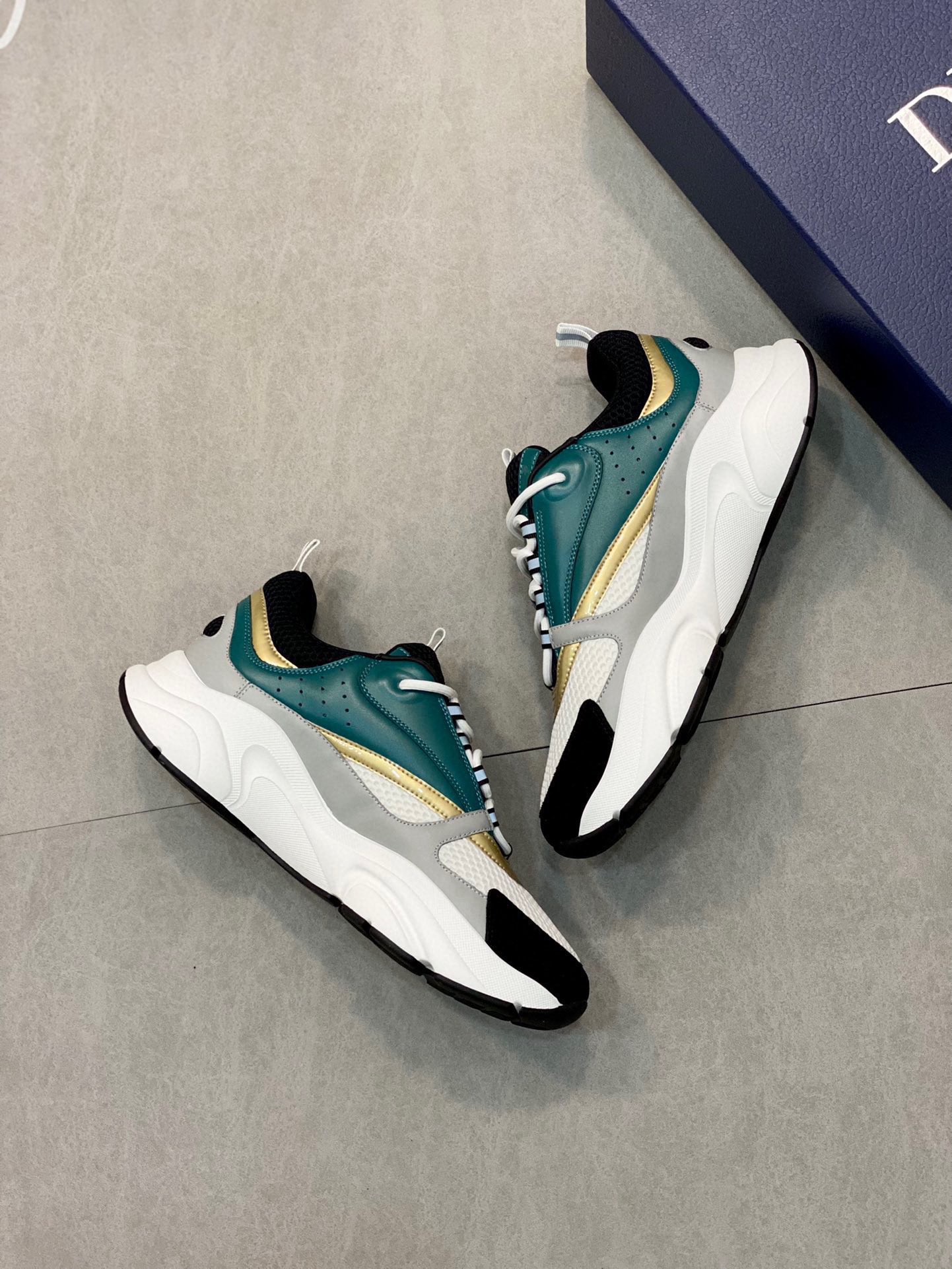 Men D*ior Top Sneaker