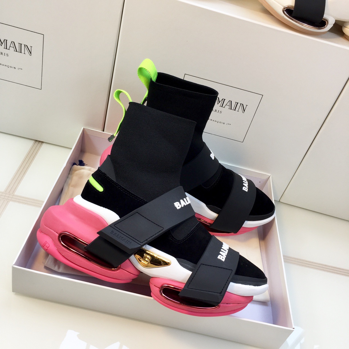 Women B*almain Top Sneaker