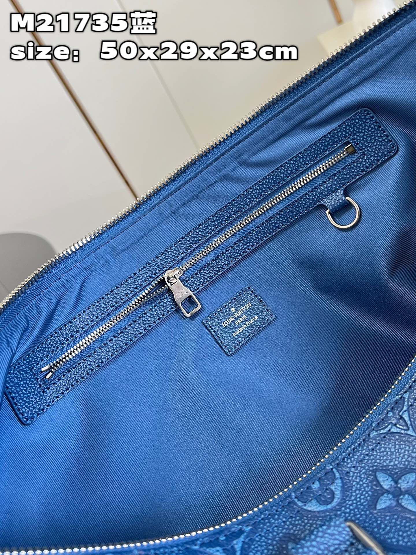 L*ouis V*uitton Top Bag m21375