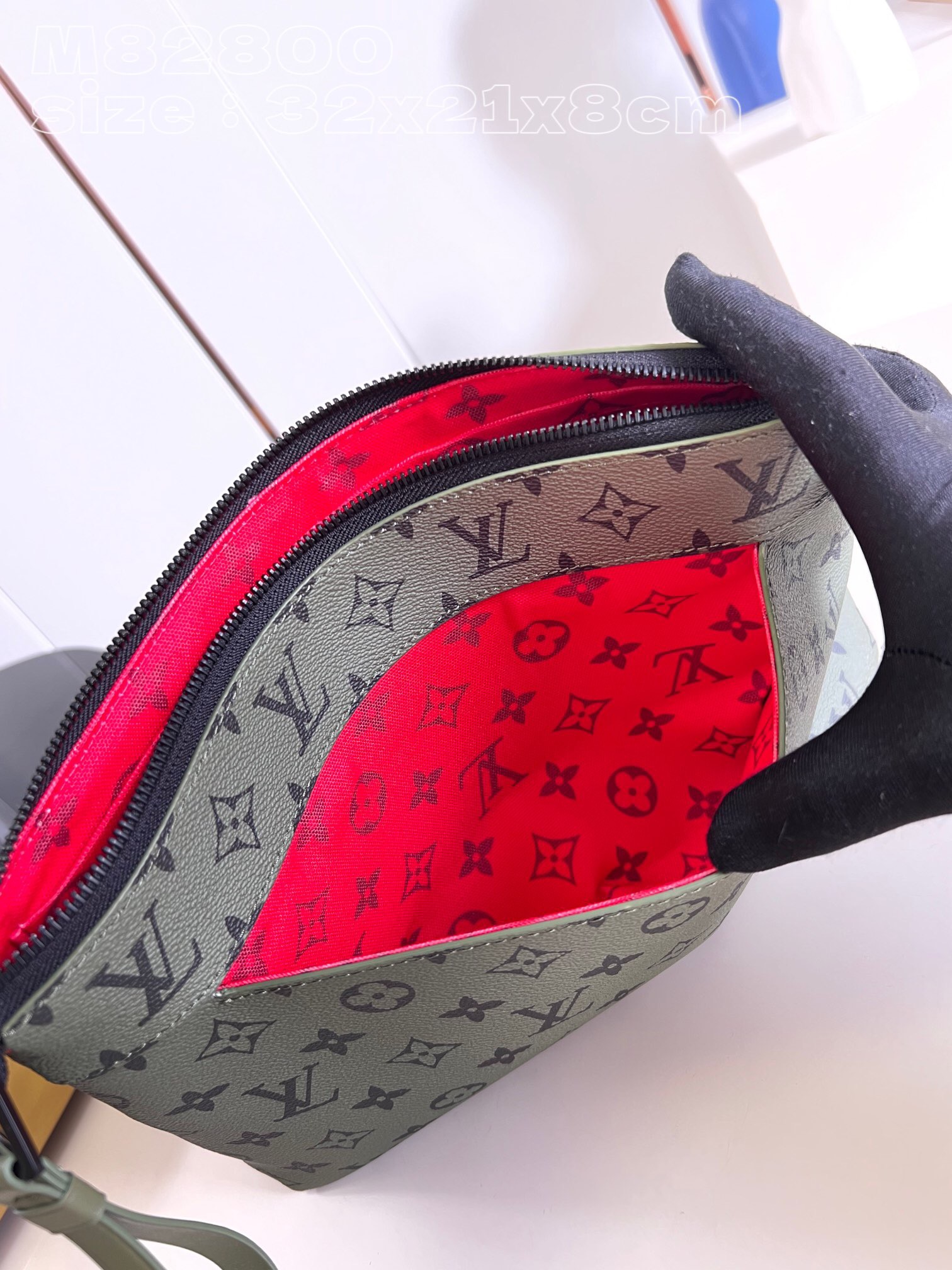 L*ouis V*uitton Top Bag