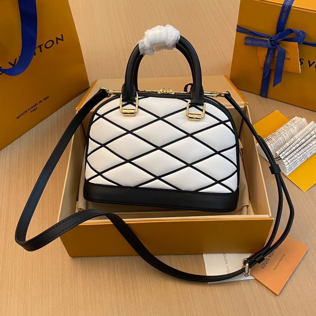 women L*ouis V*uitton Top Bag 23761