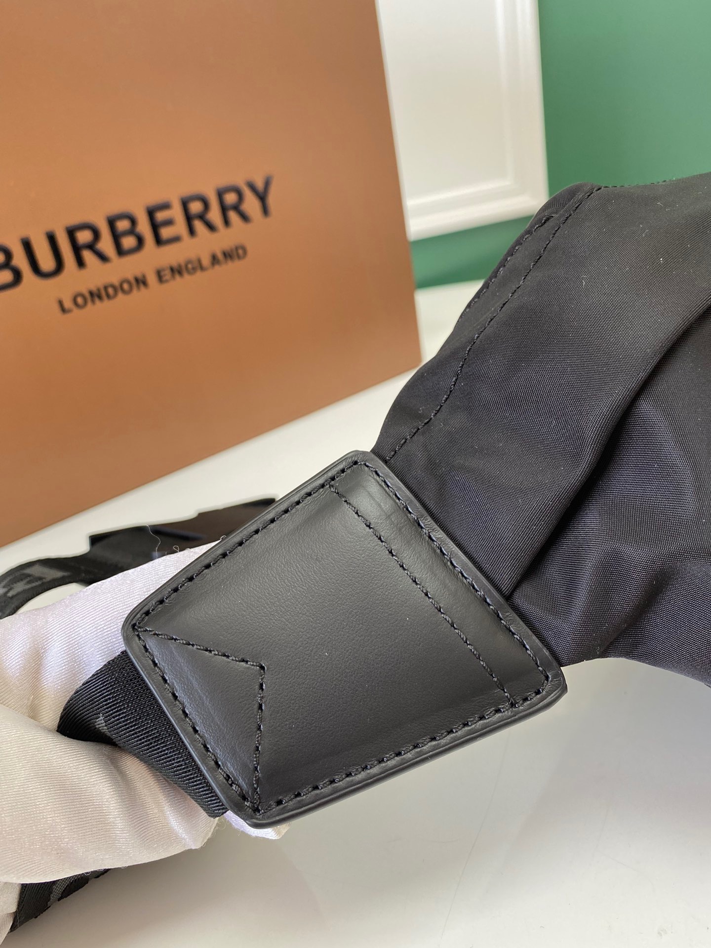 B*urberry Bag Top Quality