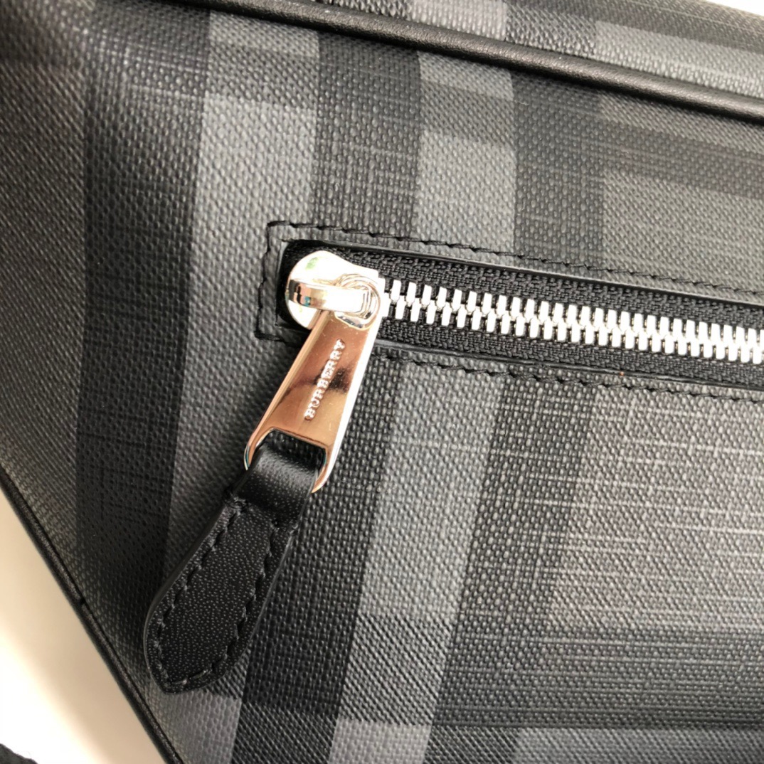B*urberry Bag Top Quality