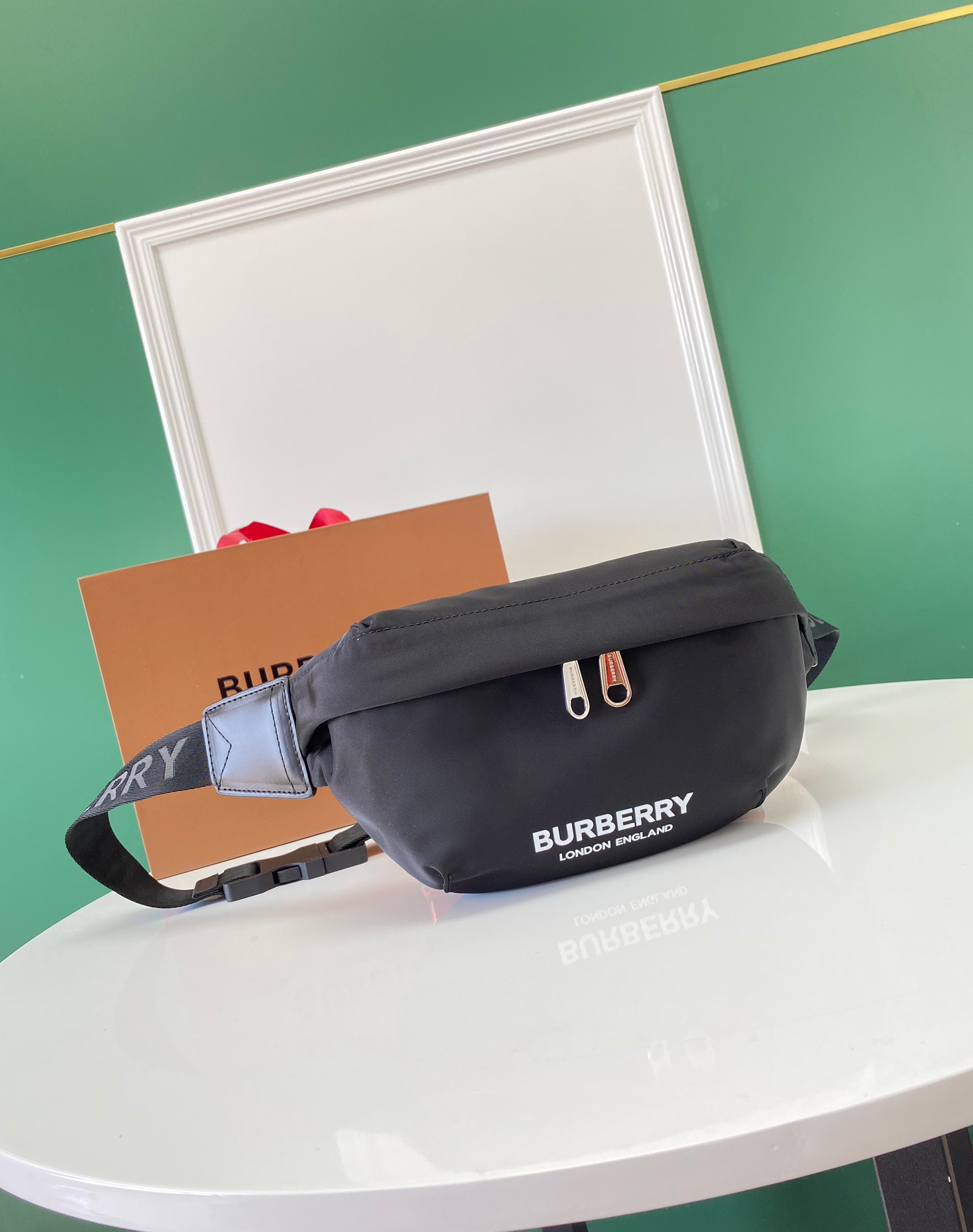 B*urberry Bag Top Quality