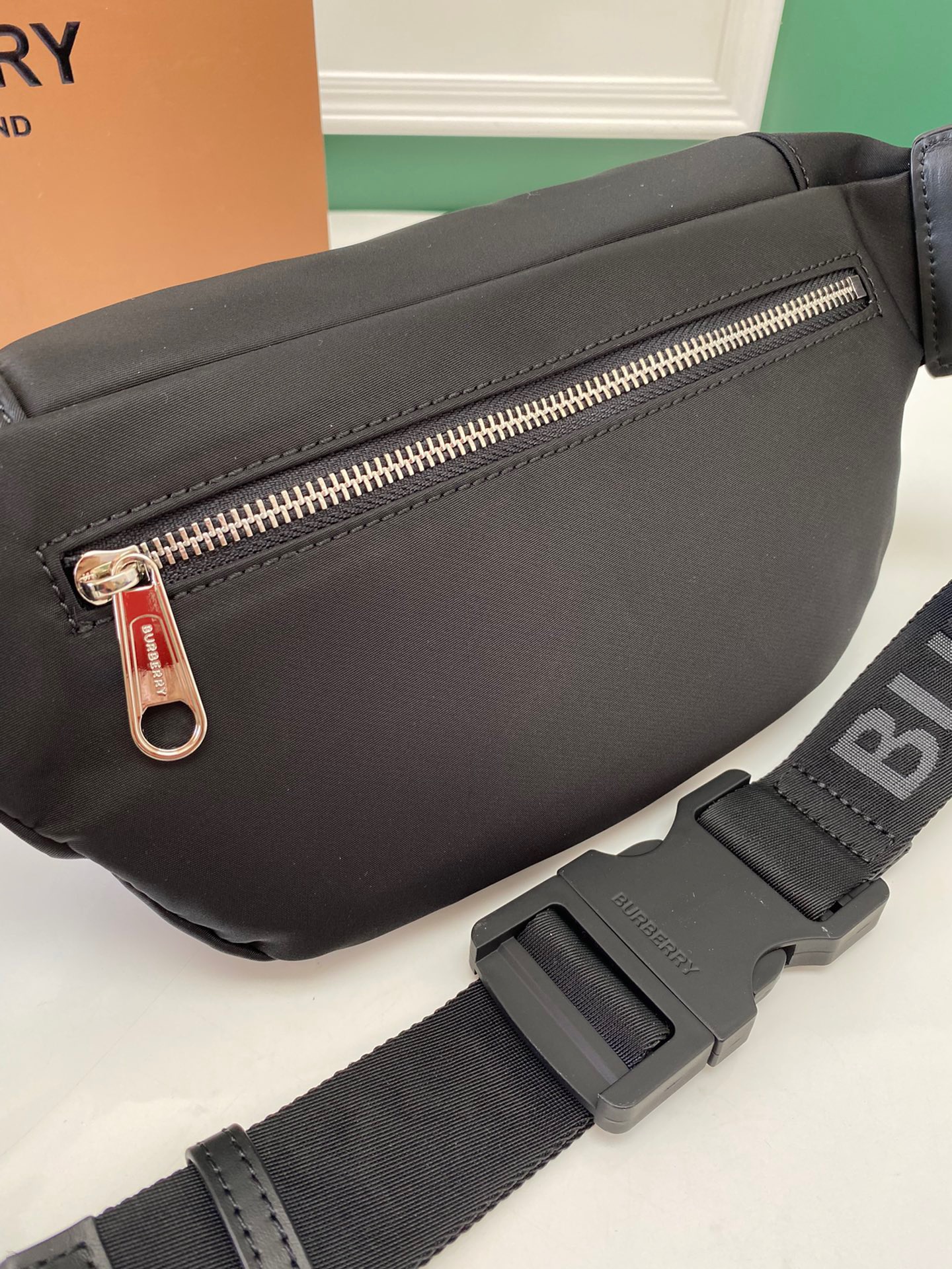 B*urberry Bag Top Quality