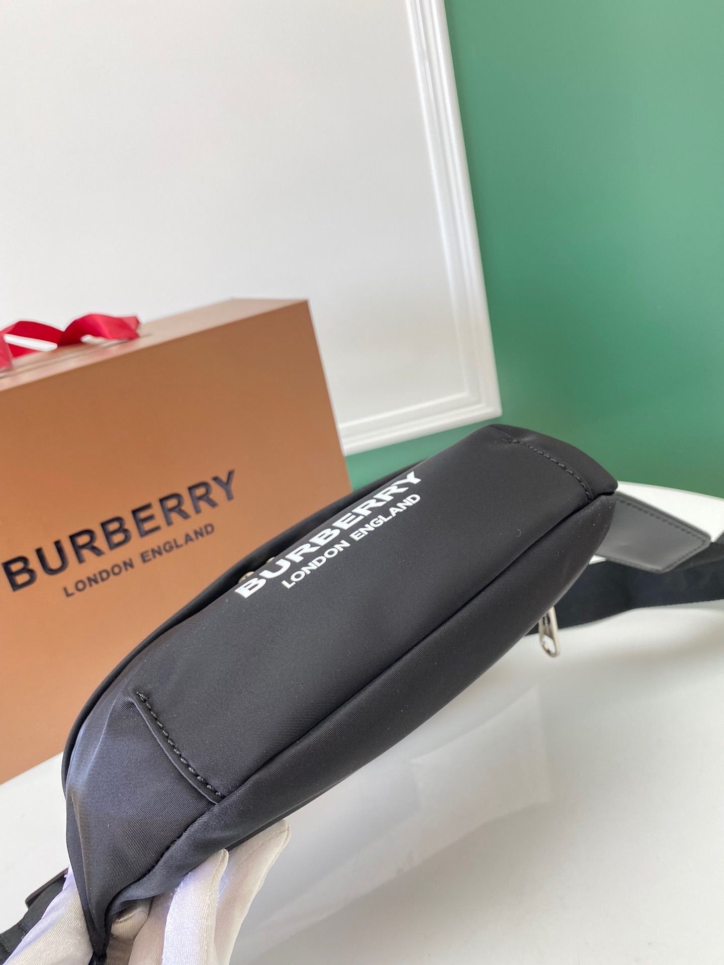 B*urberry Bag Top Quality