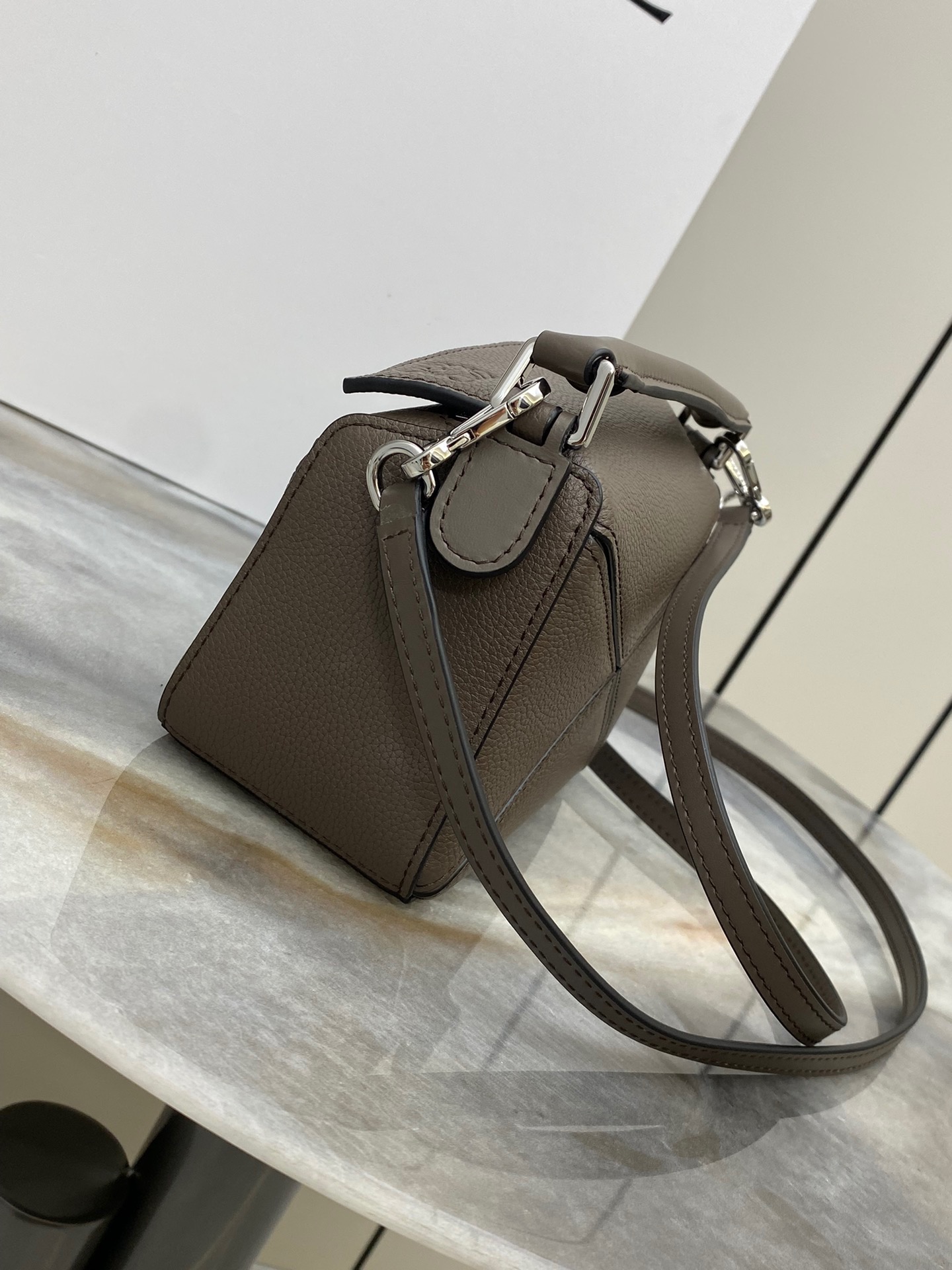 L*oewe Bag 9016 Top Quality