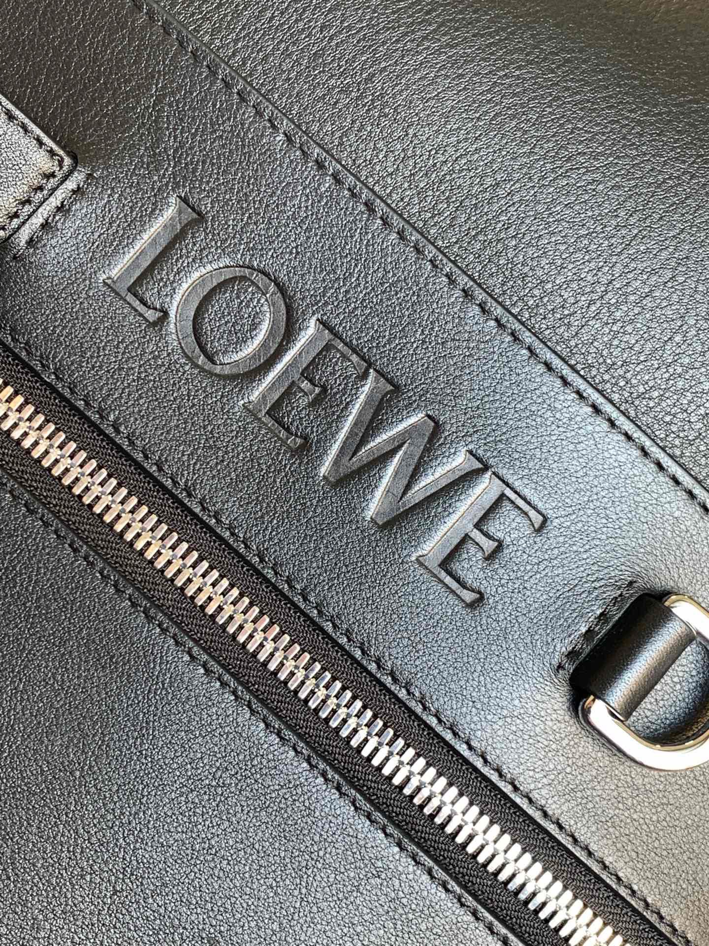L*oewe Bag 9112 Top Quality