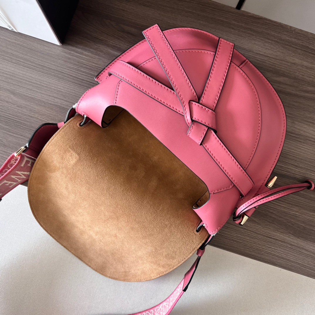 L*oewe Bag 011821 Top Quality