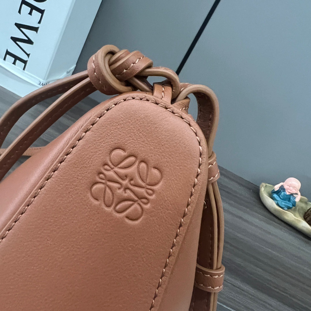 L*oewe Bag 262315 Top Quality