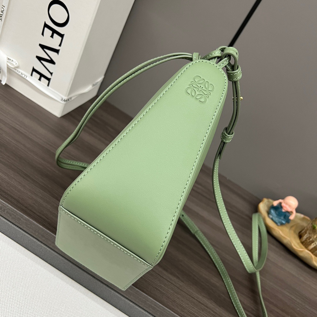 L*oewe Bag 262315 Top Quality