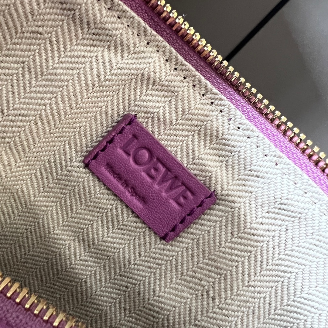 L*oewe Bag 262315 Top Quality