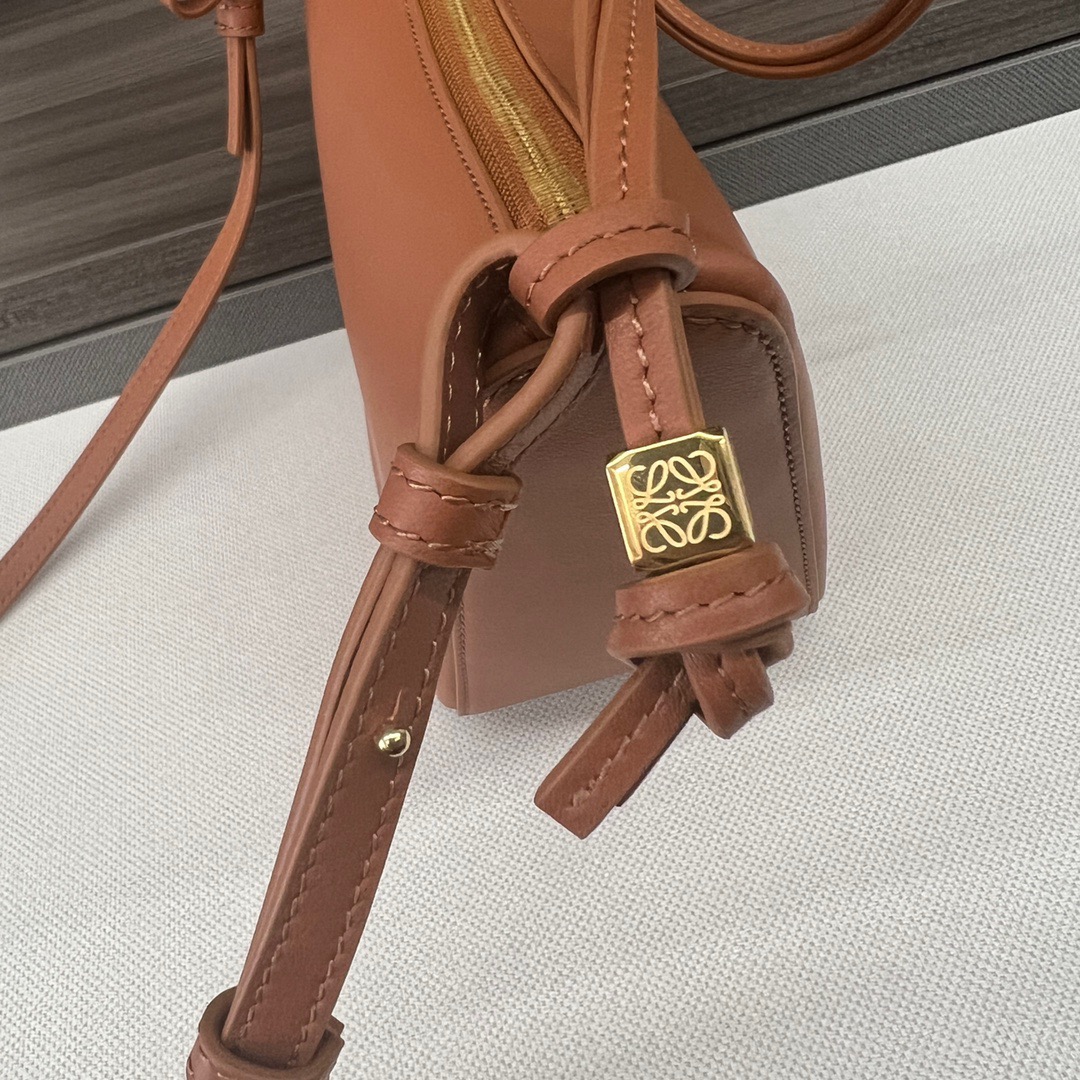 L*oewe Bag 262315 Top Quality