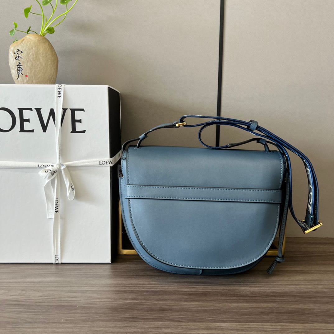 L*oewe Bag 011821 Top Quality