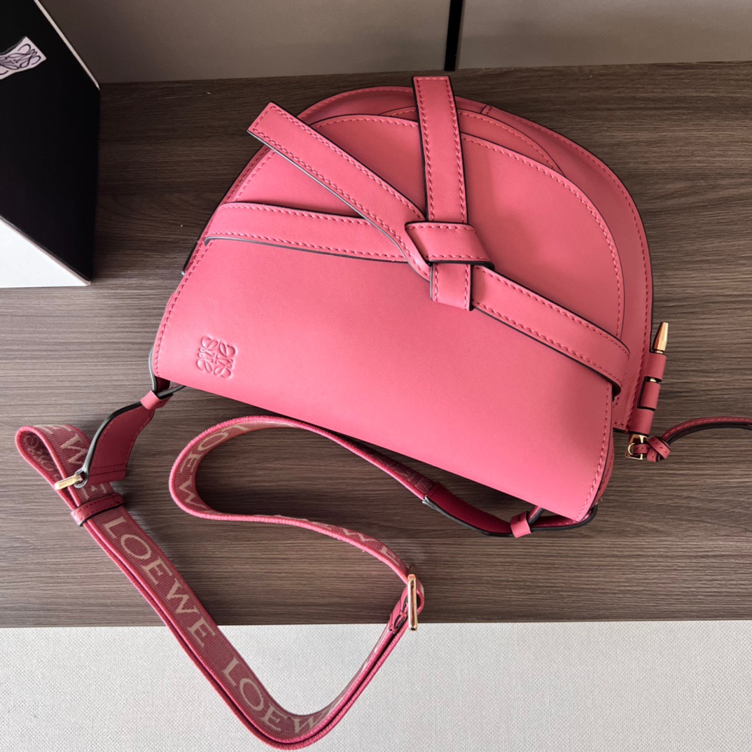 L*oewe Bag 011821 Top Quality