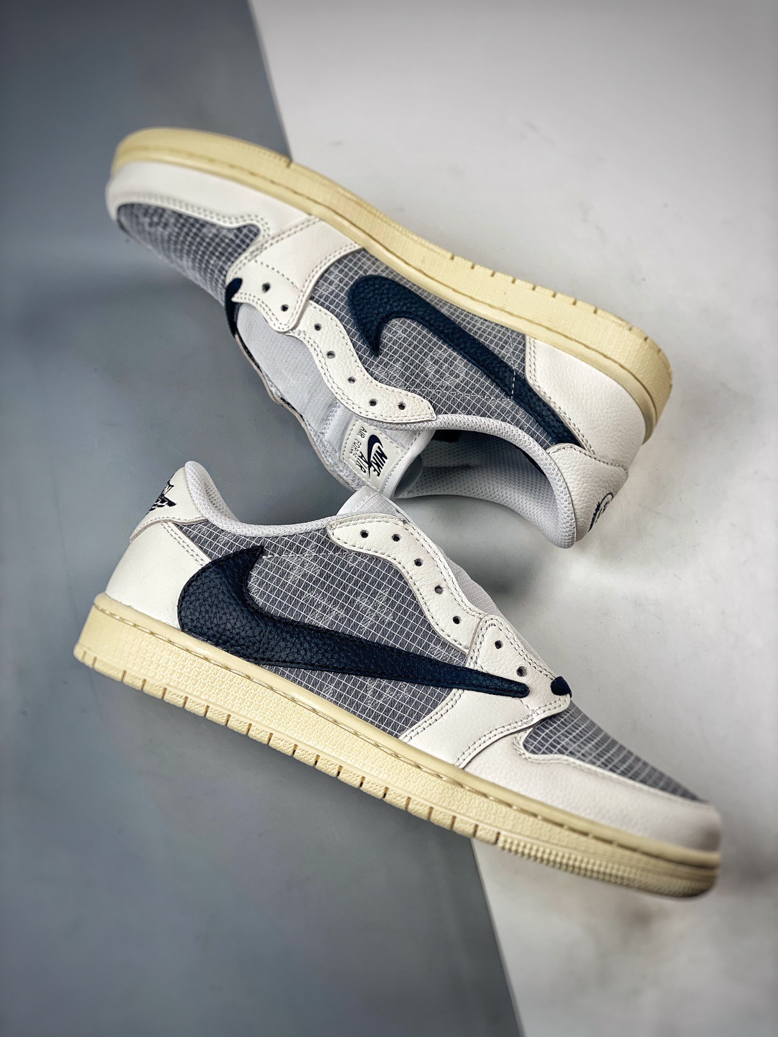Air Jordan 1