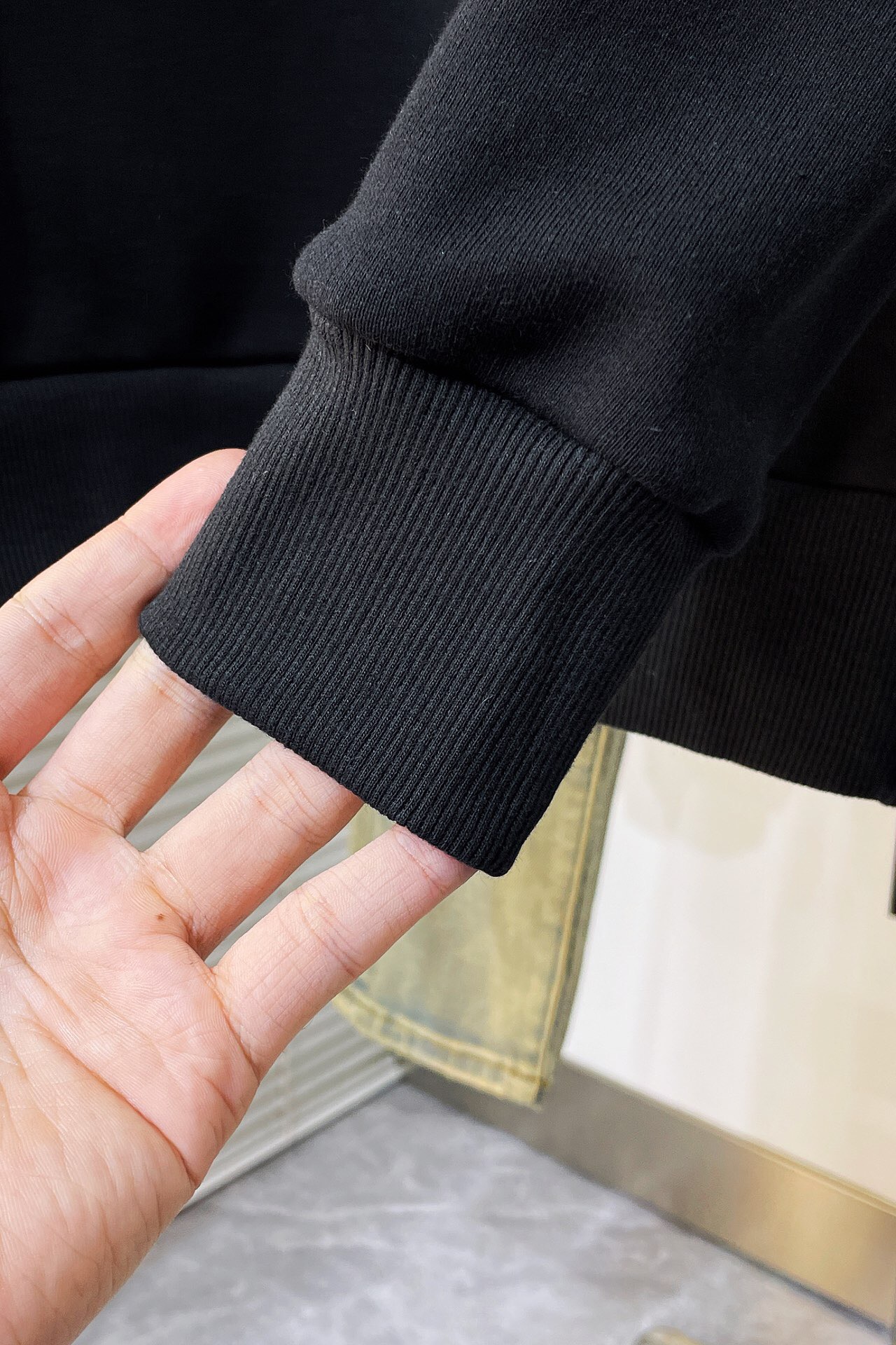 Men Women Sweater Top Quality ()