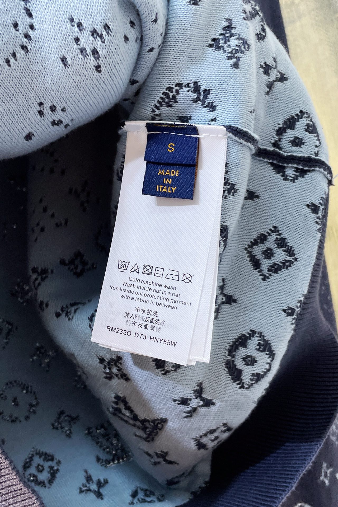 Men Sweater Top Quality ()