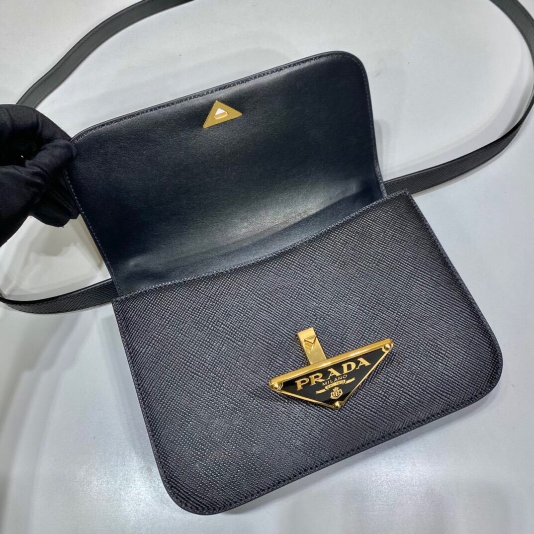 P*rada Bag Top Quality