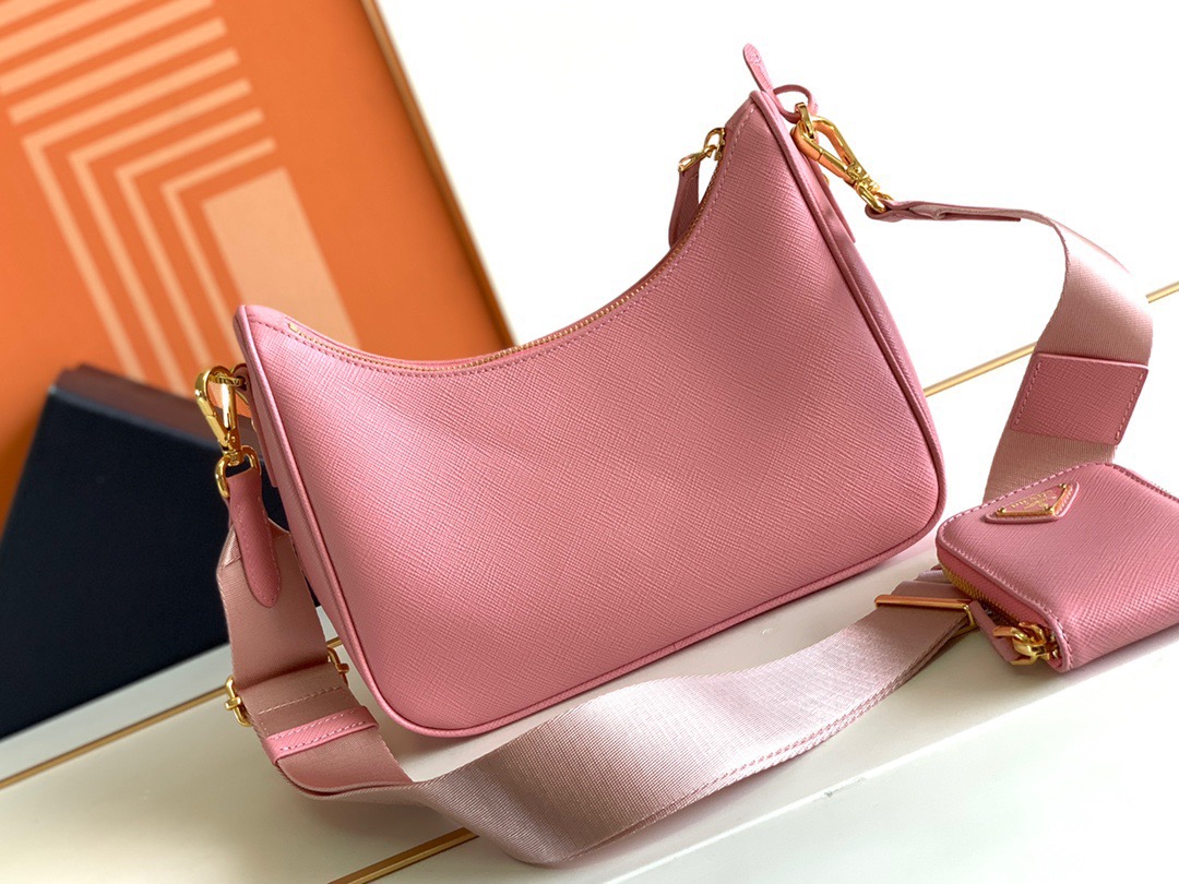 P*rada Bag Top Quality