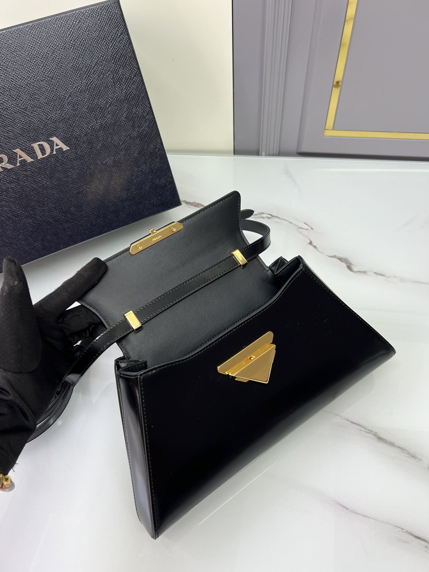 P*rada Bag Top Quality