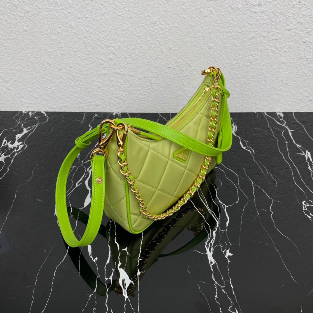 P*rada Bag Top Quality