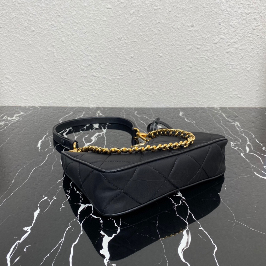 P*rada Bag Top Quality