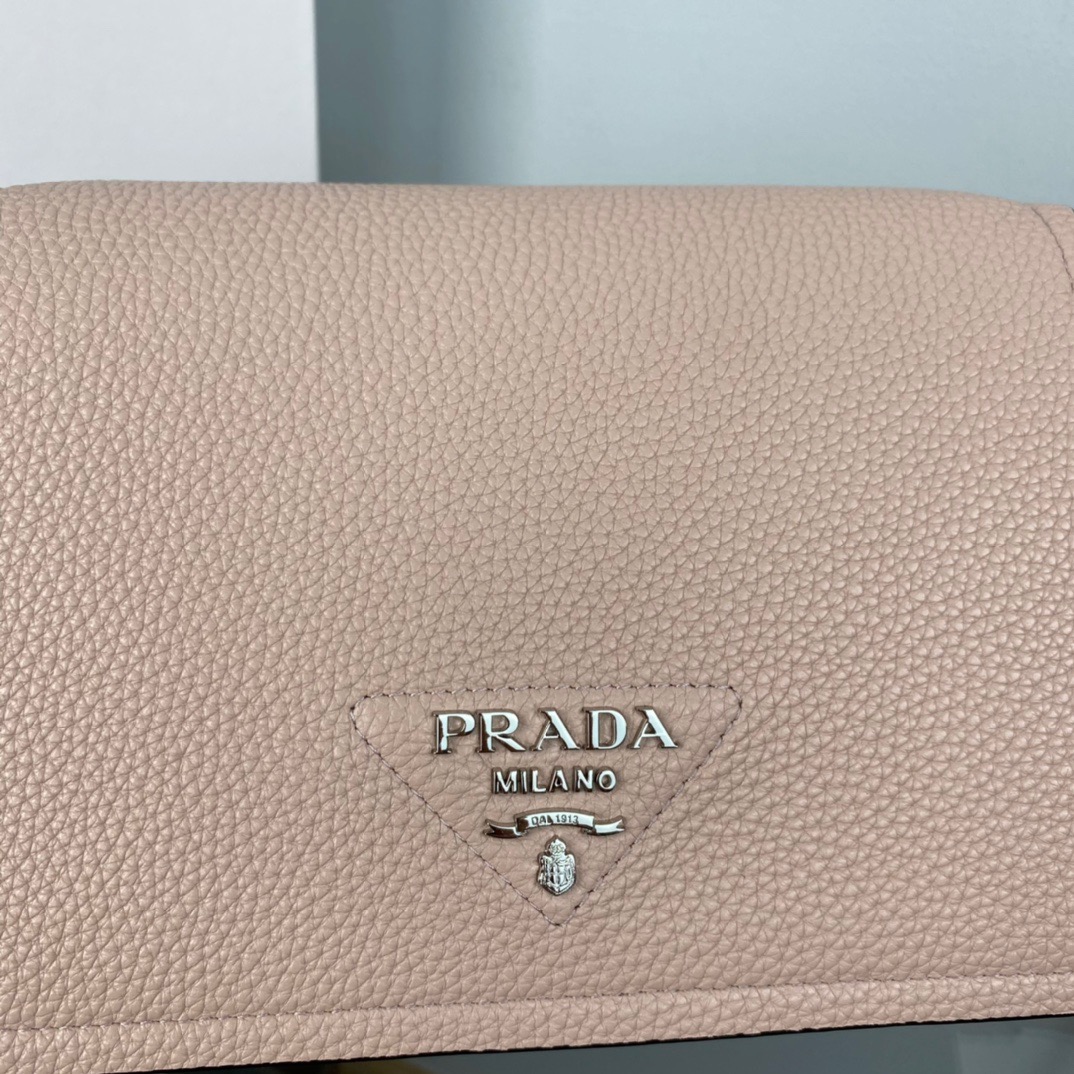 P*rada Bag Top Quality