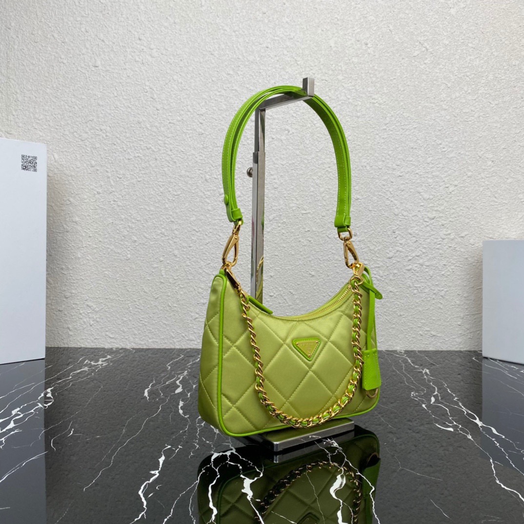 P*rada Bag Top Quality