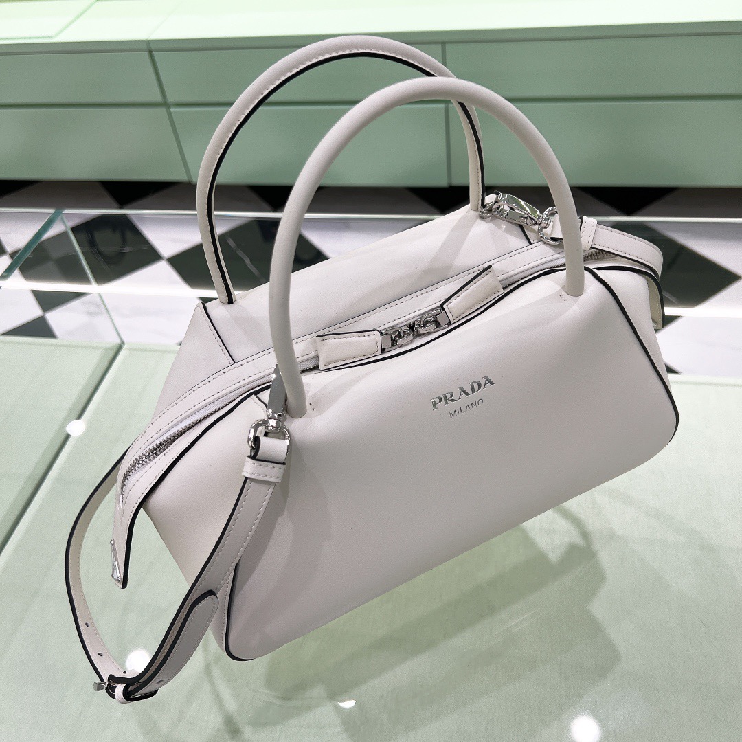 P*rada Bag Top Quality