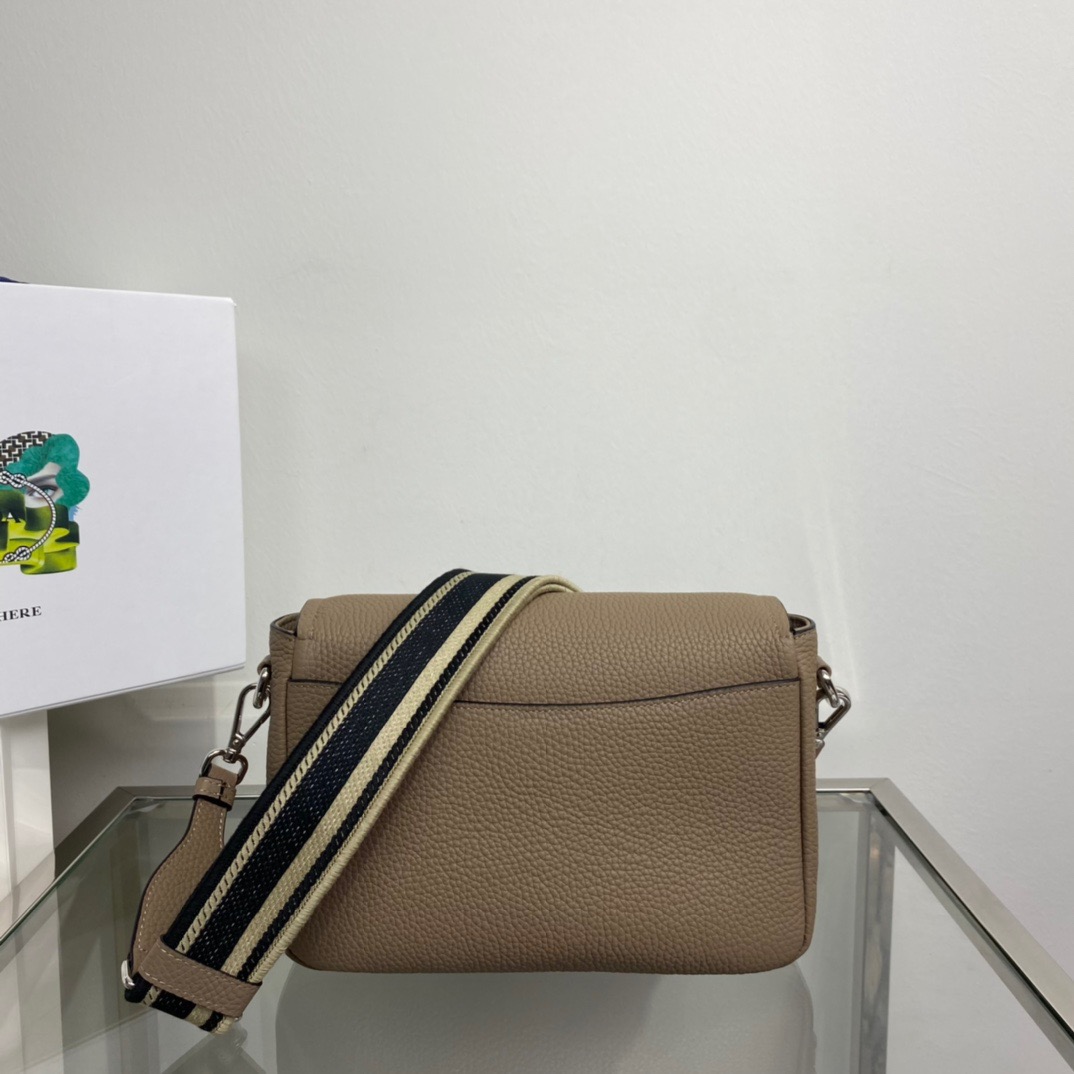 P*rada Bag Top Quality
