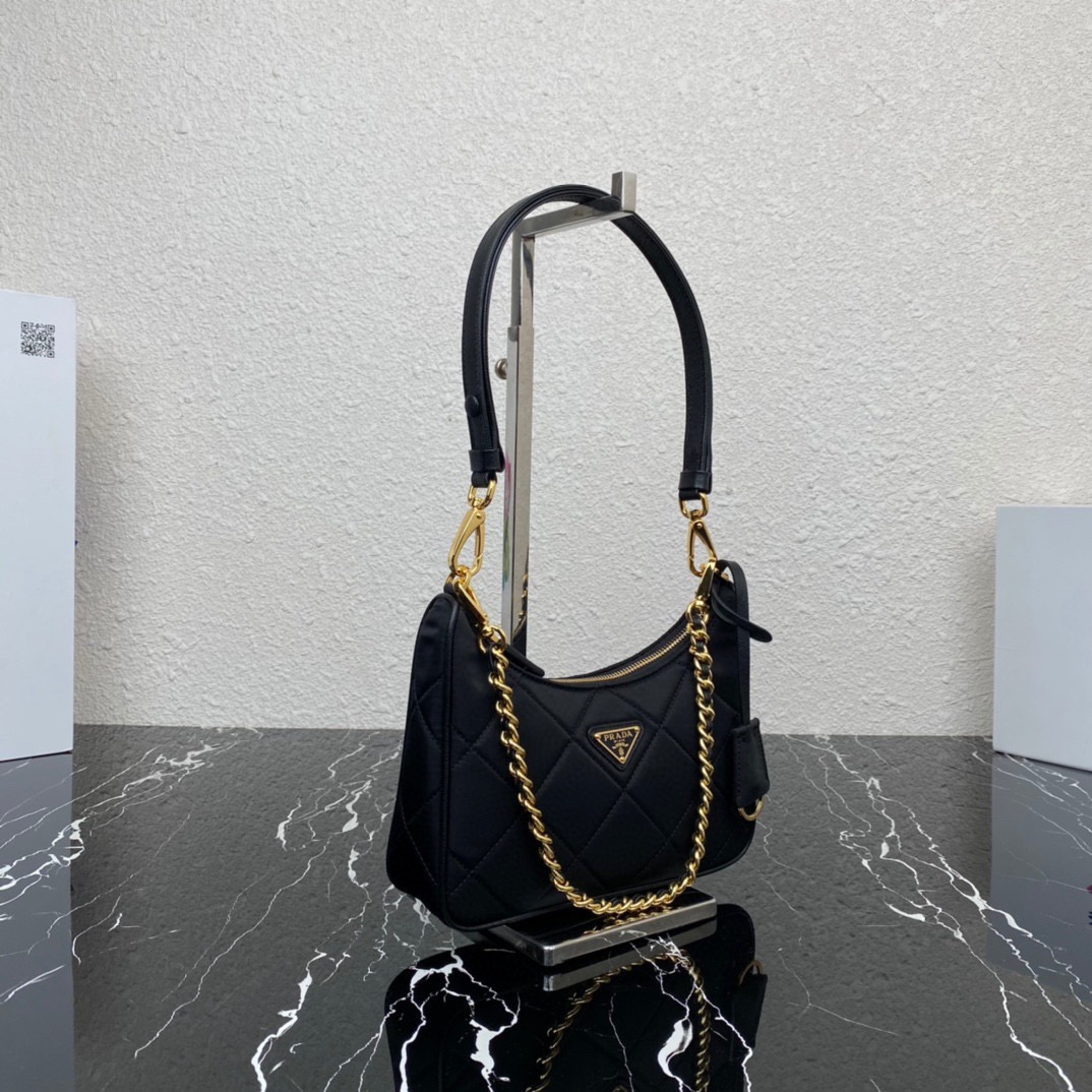 P*rada Bag Top Quality