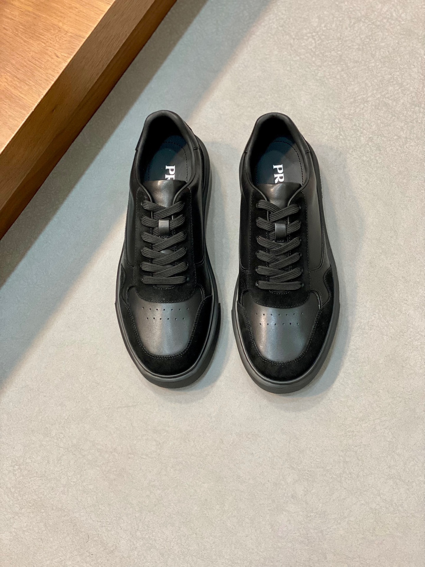 Men P*rada Top Sneaker