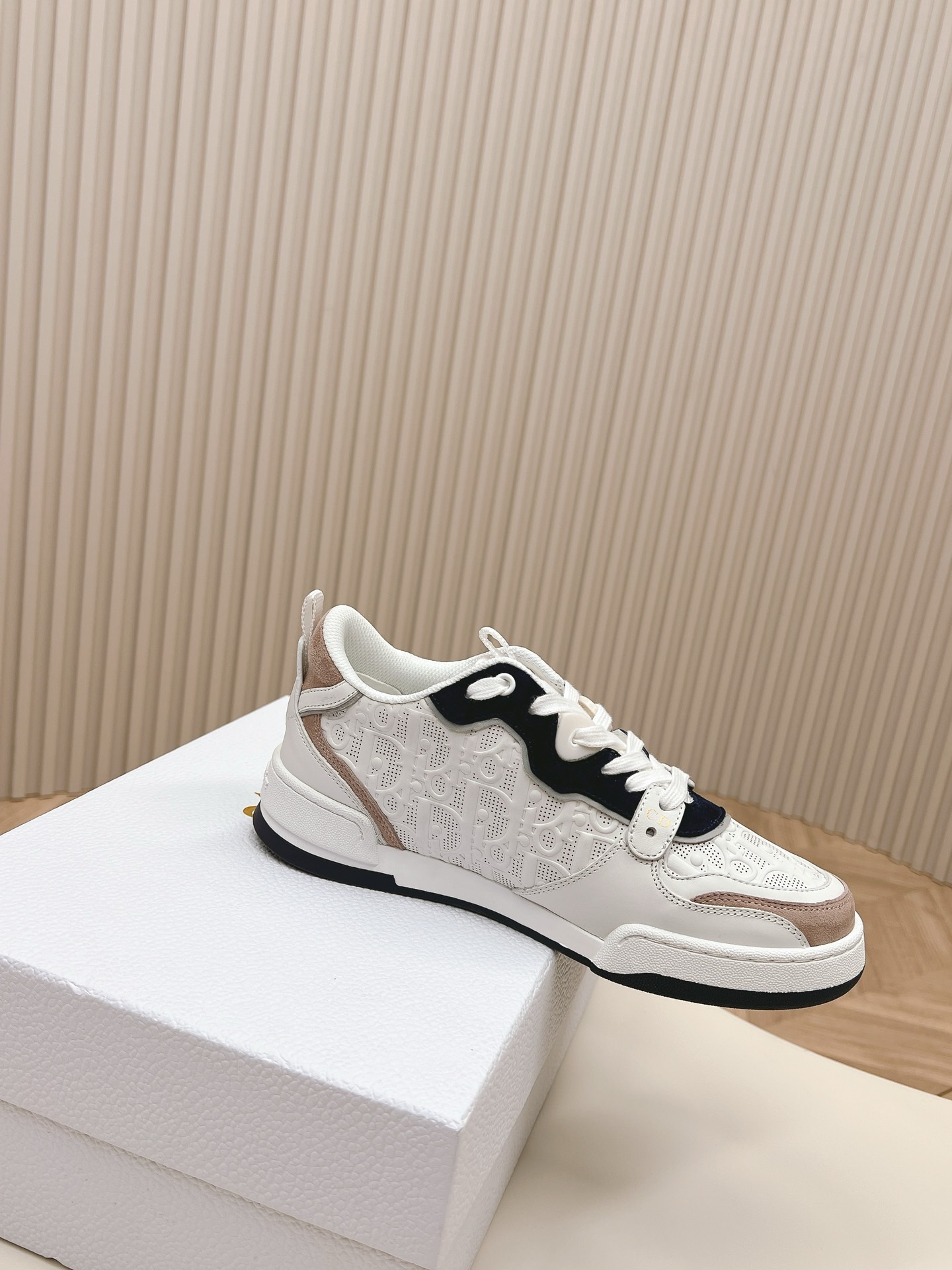 Women D*ior Top Sneaker