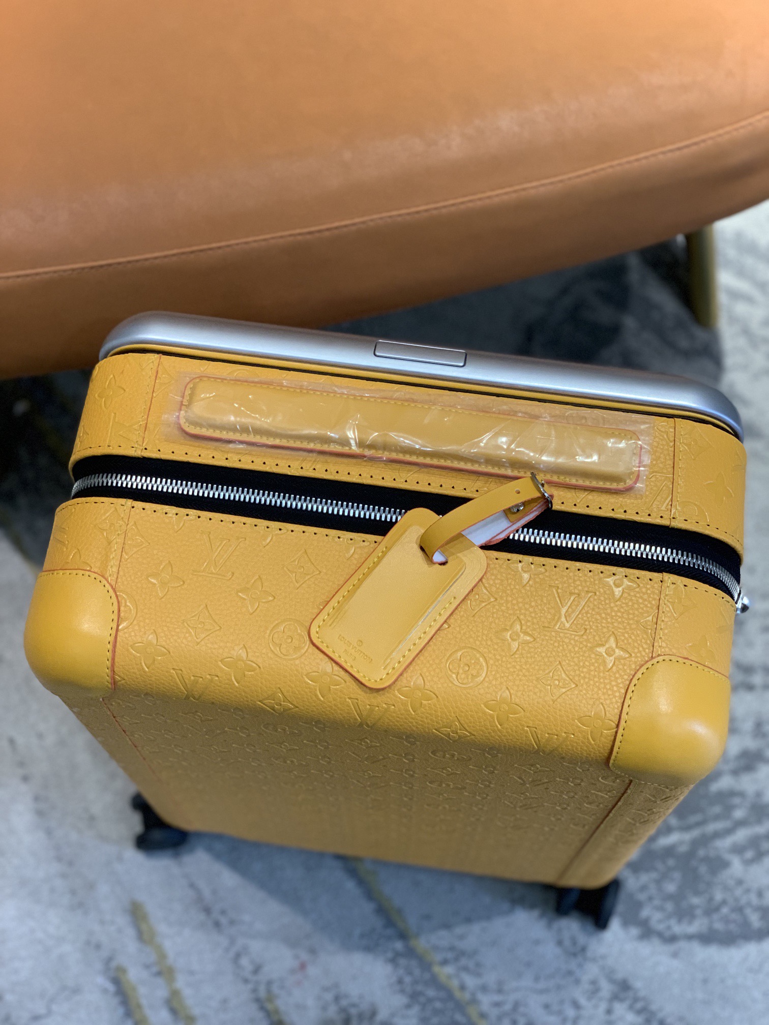 L*ouis V*uitton Luggage