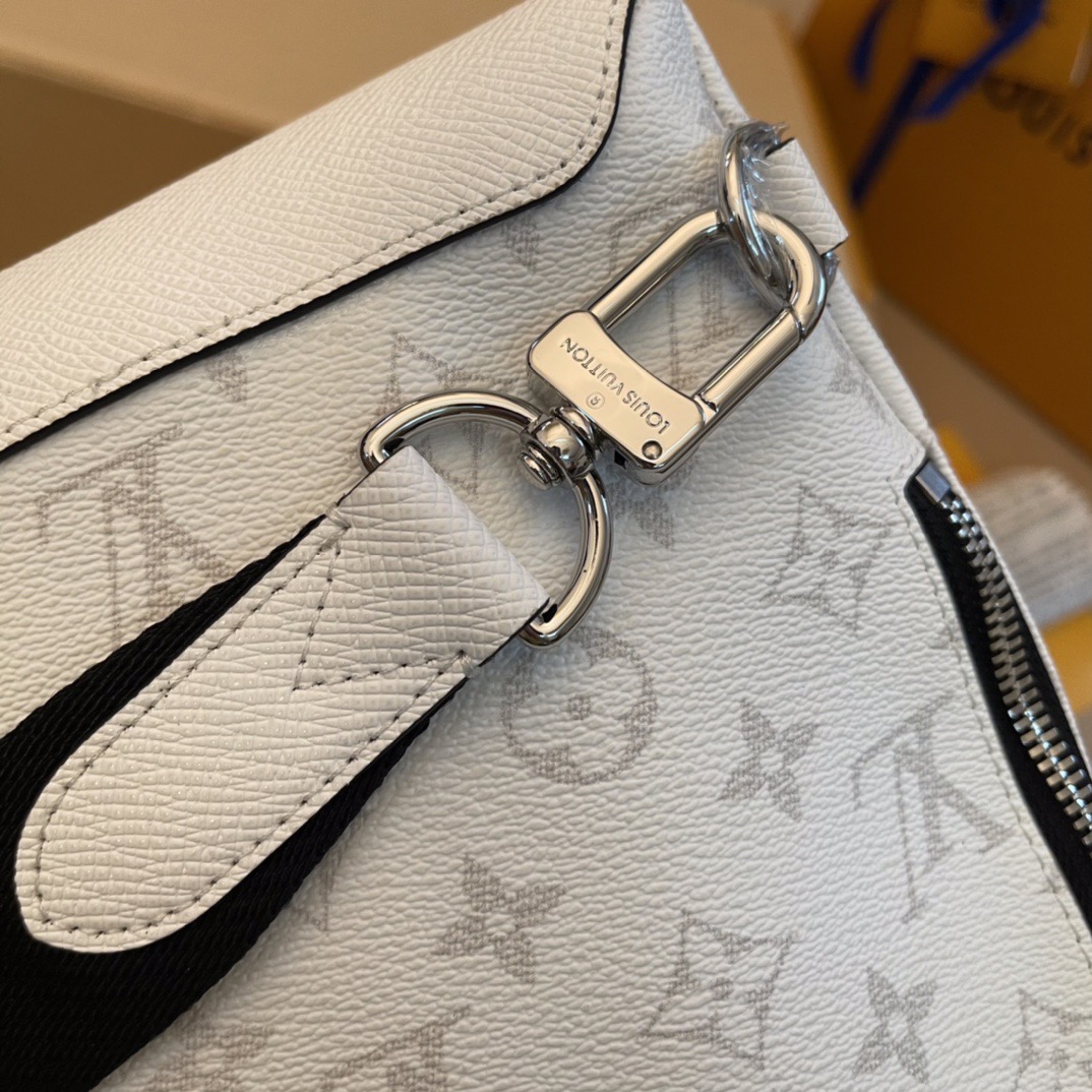 L*ouis V*uitton Top Bag
