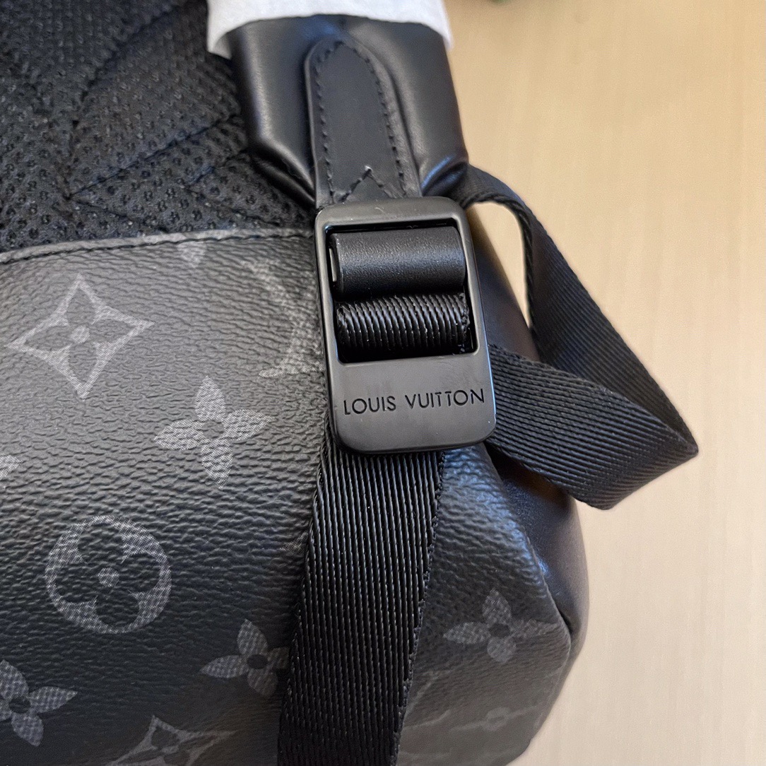 L*ouis V*uitton Top Bag
