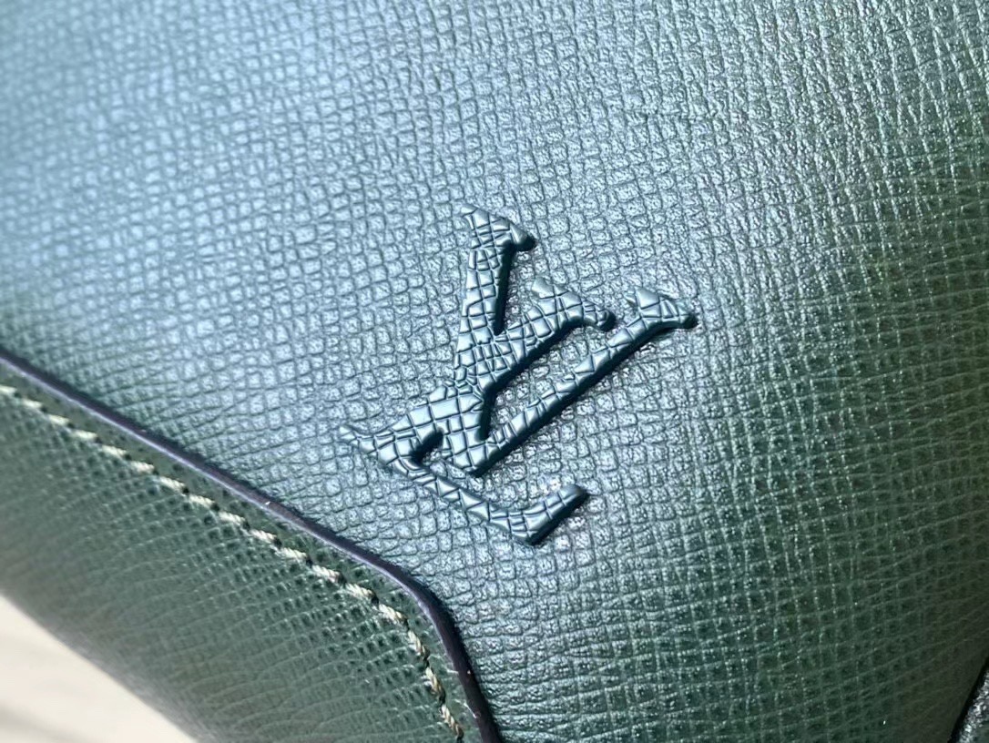 L*ouis V*uitton Top Bag