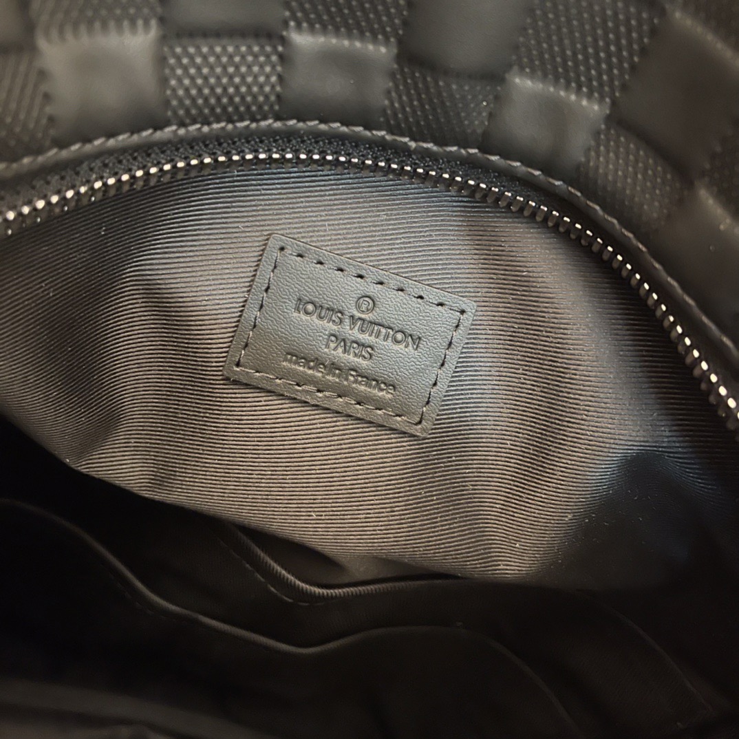 L*ouis V*uitton Top Bag