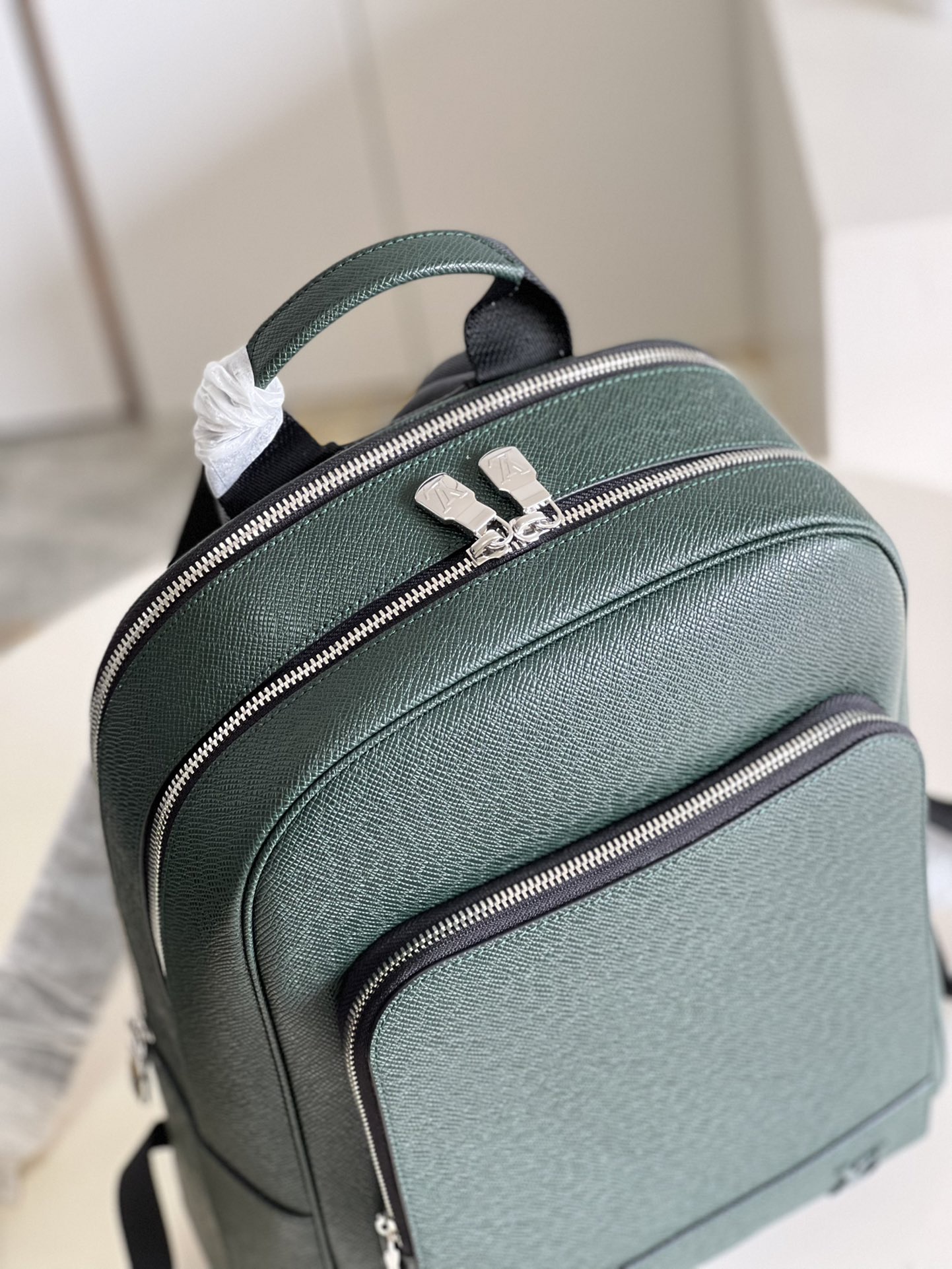 L*ouis V*uitton Top Bag