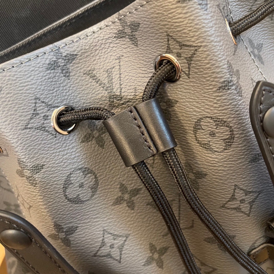 L*ouis V*uitton Top Bag