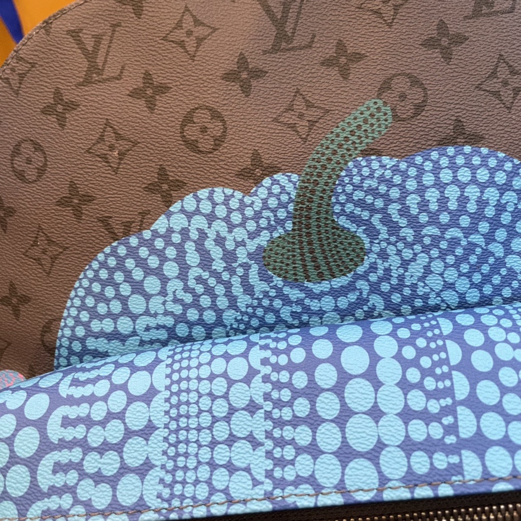 L*ouis V*uitton Top Bag