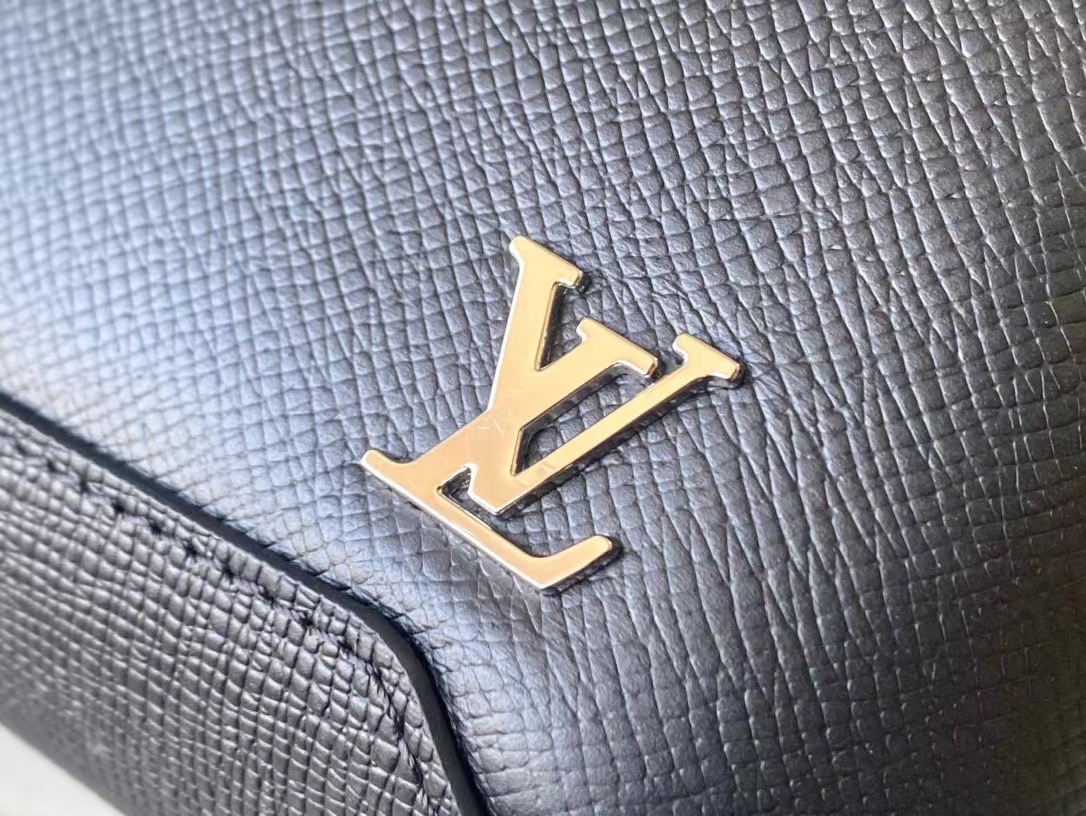 L*ouis V*uitton Top Bag
