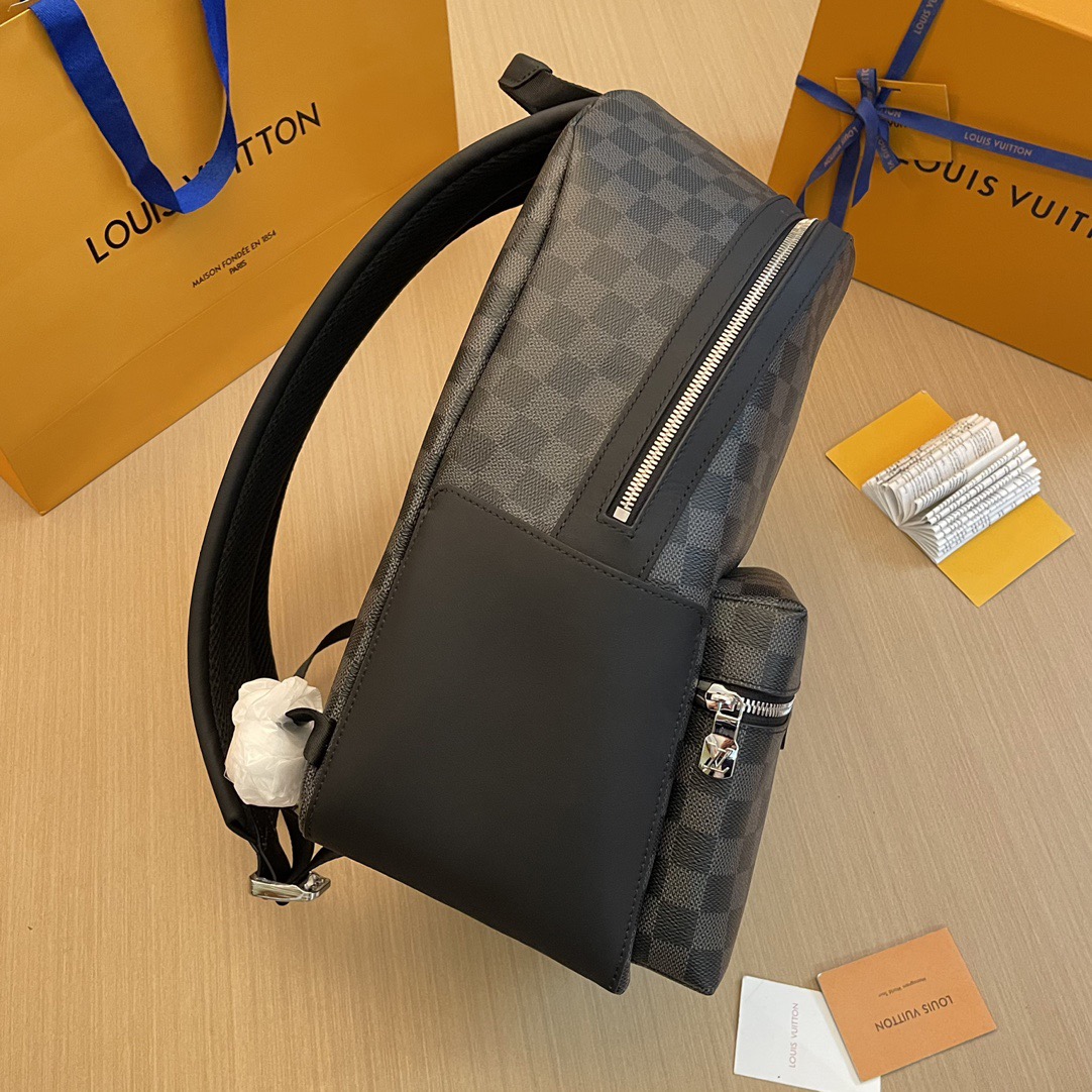 L*ouis V*uitton Top Bag