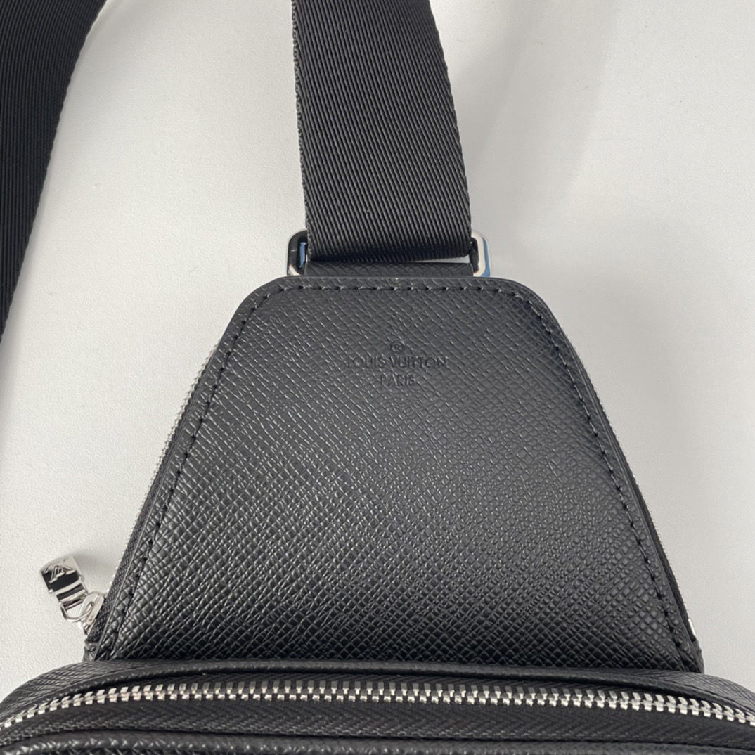 L*ouis V*uitton Top Bag