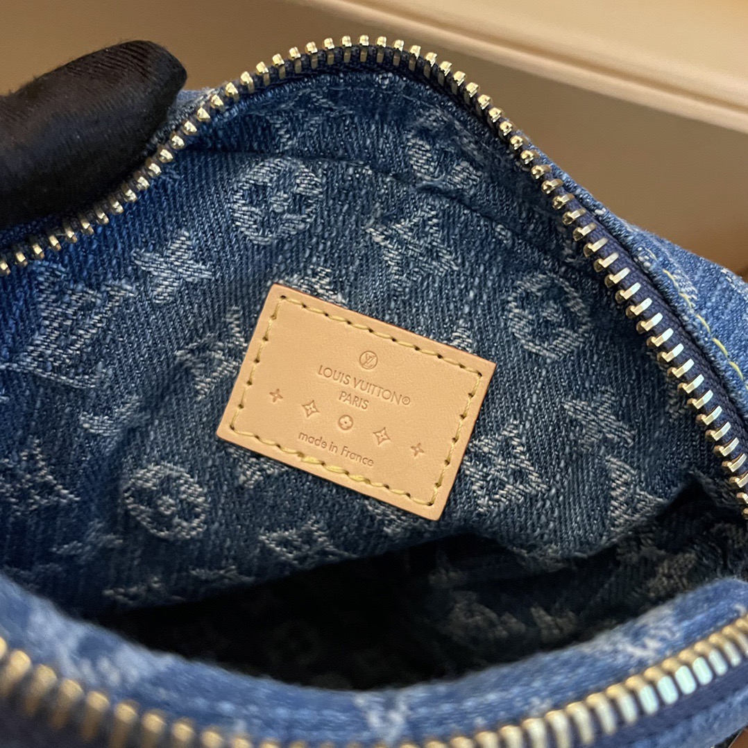 L*ouis V*uitton Top Bag