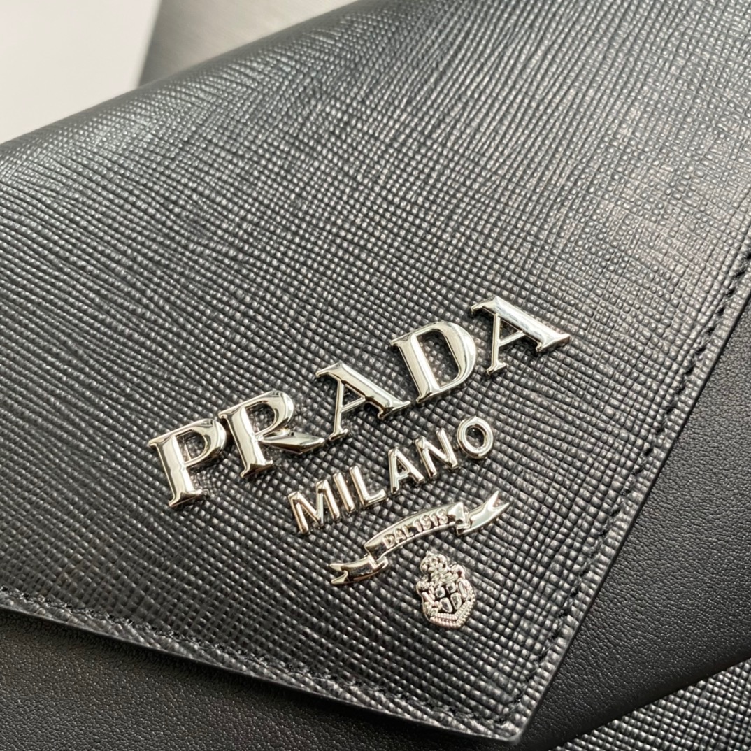 P*rada Bag Top Quality