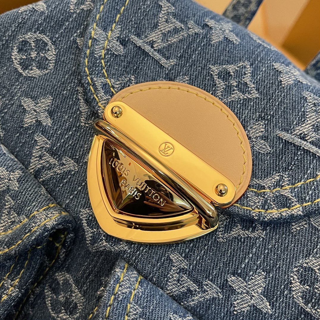 L*ouis V*uitton Top Bag