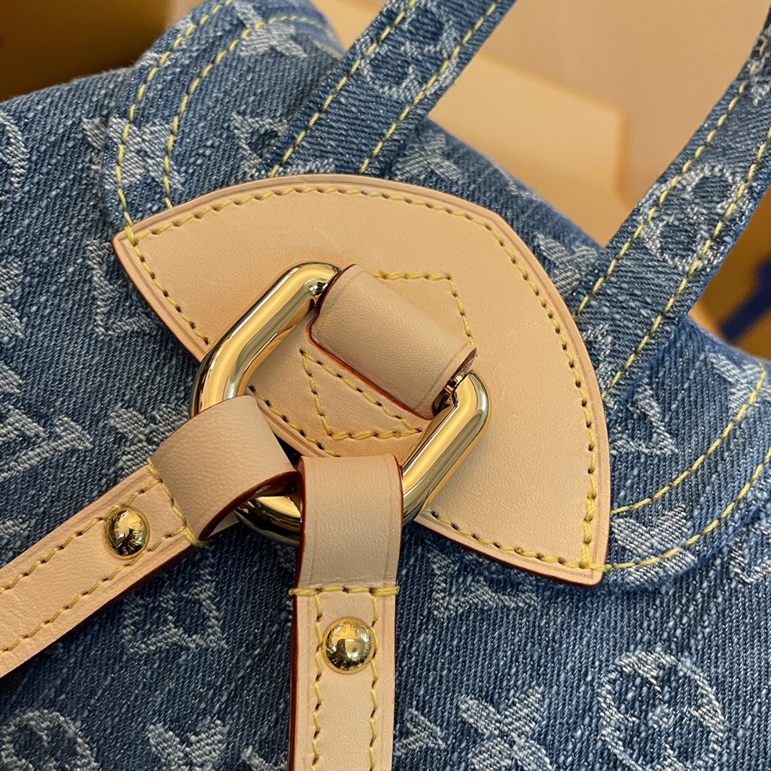 L*ouis V*uitton Top Bag
