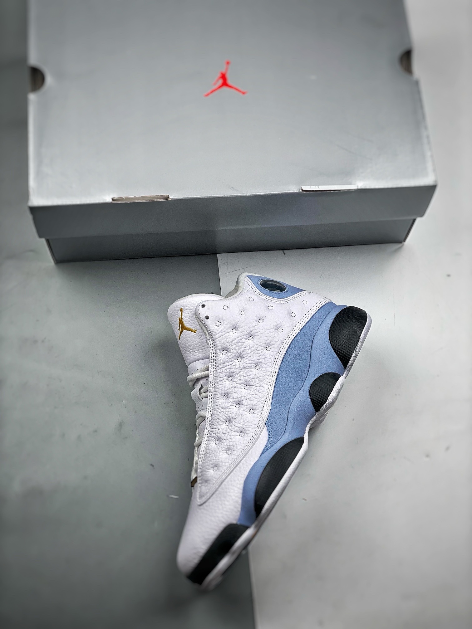 Air Jordan 13